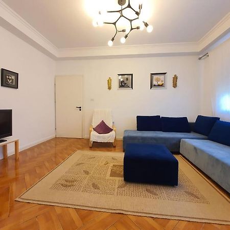 Noemi Apartment Tirana Eksteriør billede